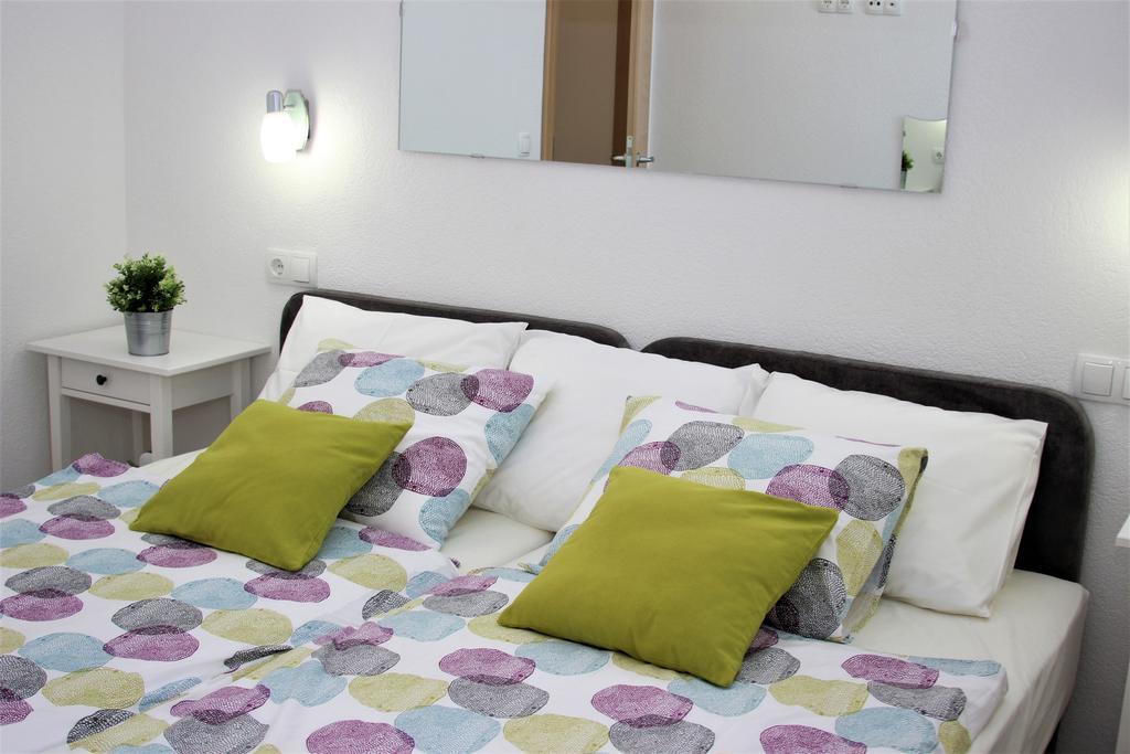 Apartments Medvid Trogir Exterior photo